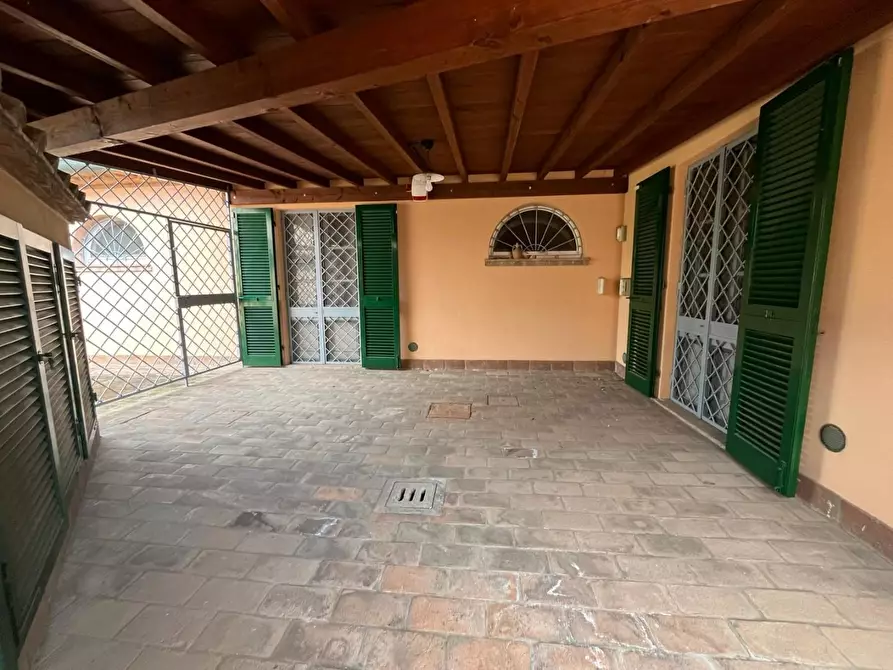 Immagine 56 di Villa in vendita  a Cecina
