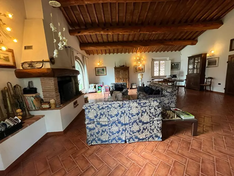Immagine 16 di Villa in vendita  a Cecina