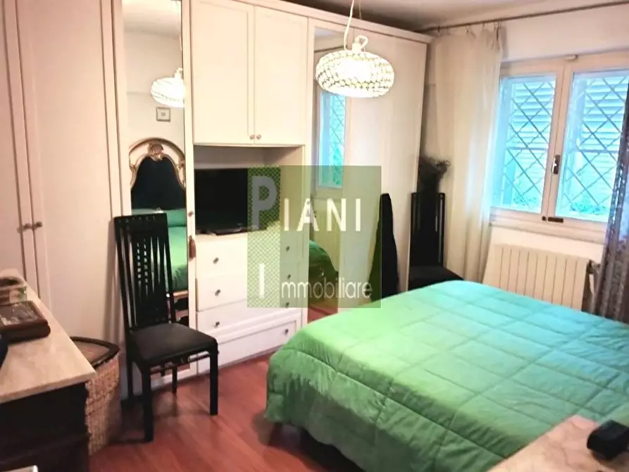 Immagine 15 di Appartamento in vendita  a Livorno