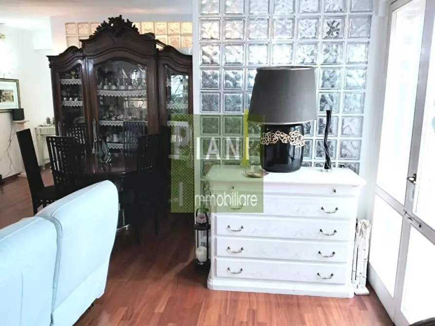 Immagine 6 di Appartamento in vendita  a Livorno