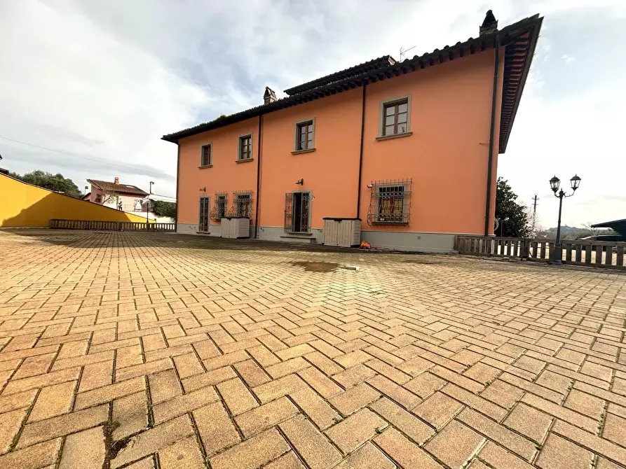 Immagine 26 di Villa in vendita  a Cerreto Guidi