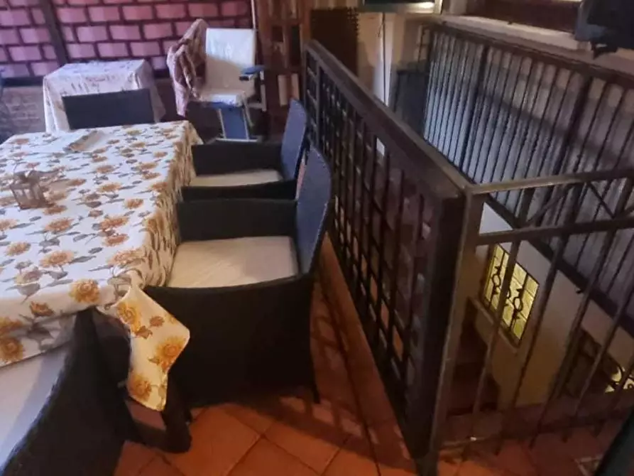 Immagine 37 di Villetta a schiera in vendita  a Carrara