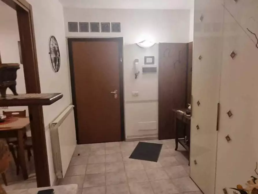 Immagine 31 di Villetta a schiera in vendita  a Carrara