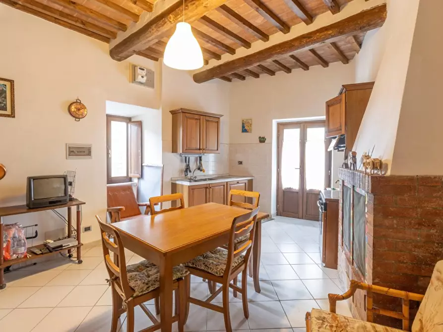 Immagine 3 di Appartamento in vendita  a Castelnuovo Val Di Cecina