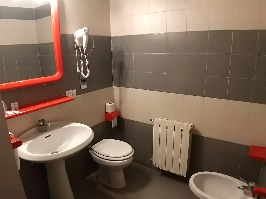 Immagine 4 di Albergo/B&B/Residence in vendita  a Altopascio