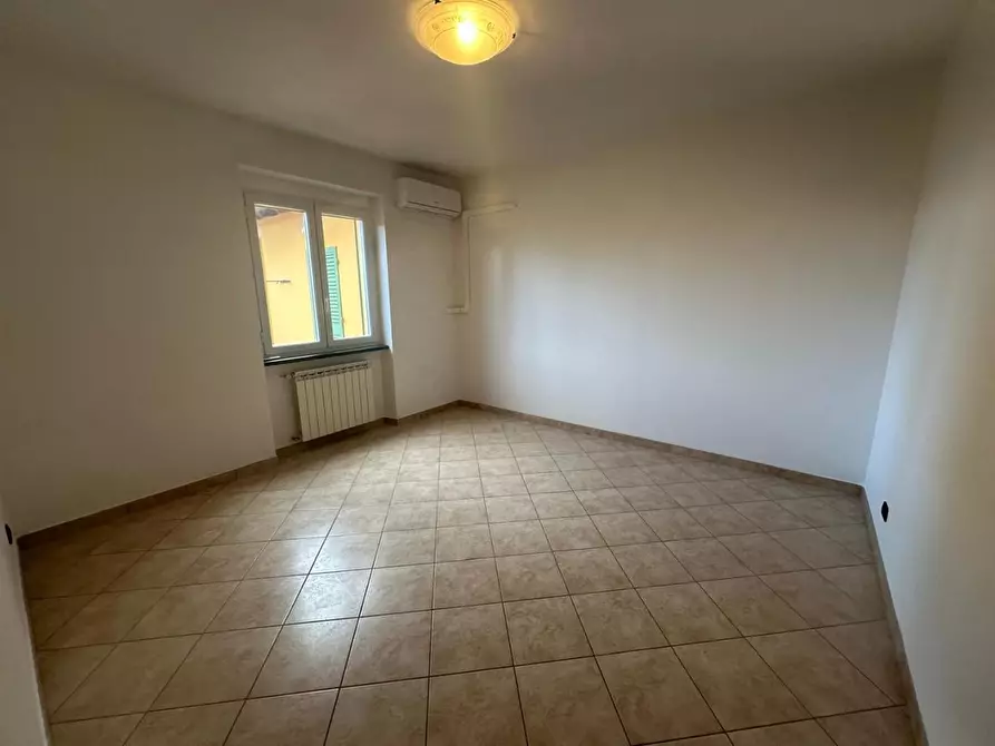 Immagine 26 di Casa semindipendente in vendita  a Castelnuovo Magra