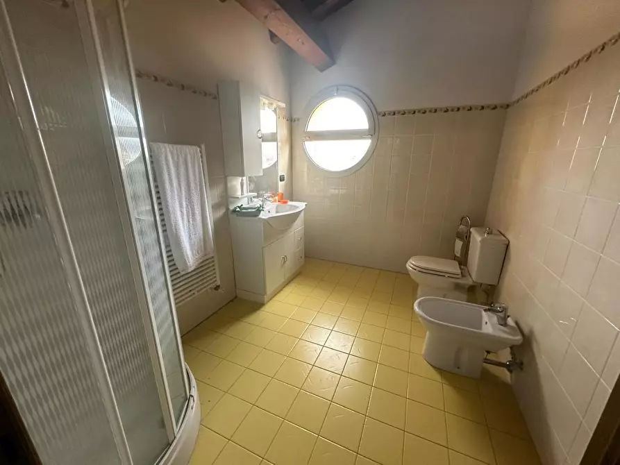 Immagine 38 di Casa semindipendente in vendita  a Castelnuovo Magra