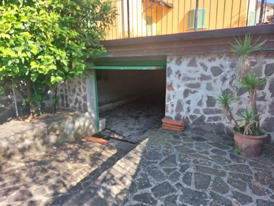 Immagine 17 di Casa semindipendente in vendita  a Castelnuovo Magra