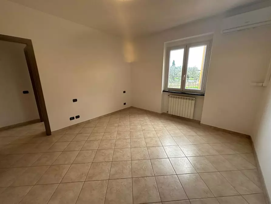 Immagine 28 di Casa semindipendente in vendita  a Castelnuovo Magra