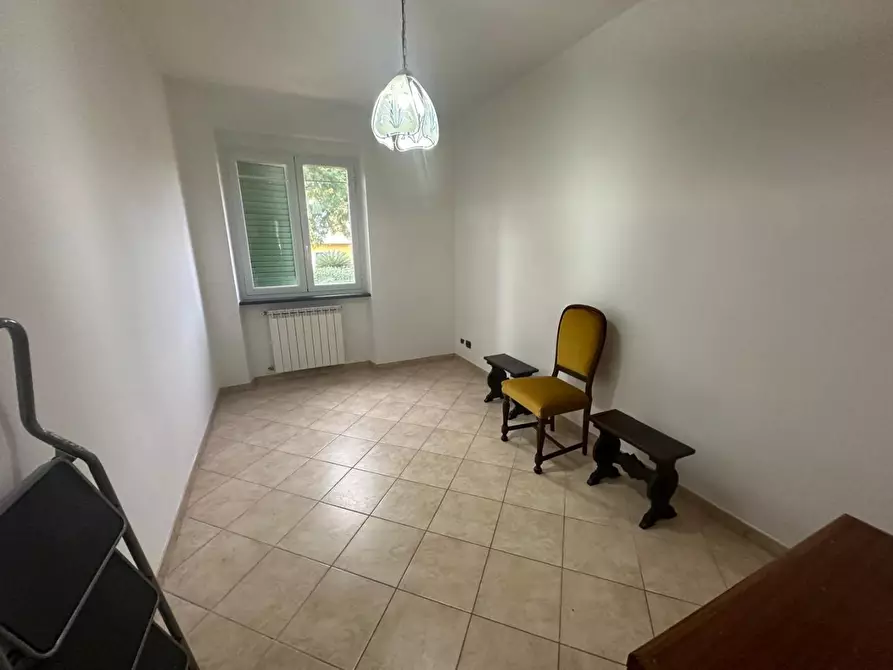 Immagine 25 di Casa semindipendente in vendita  a Castelnuovo Magra