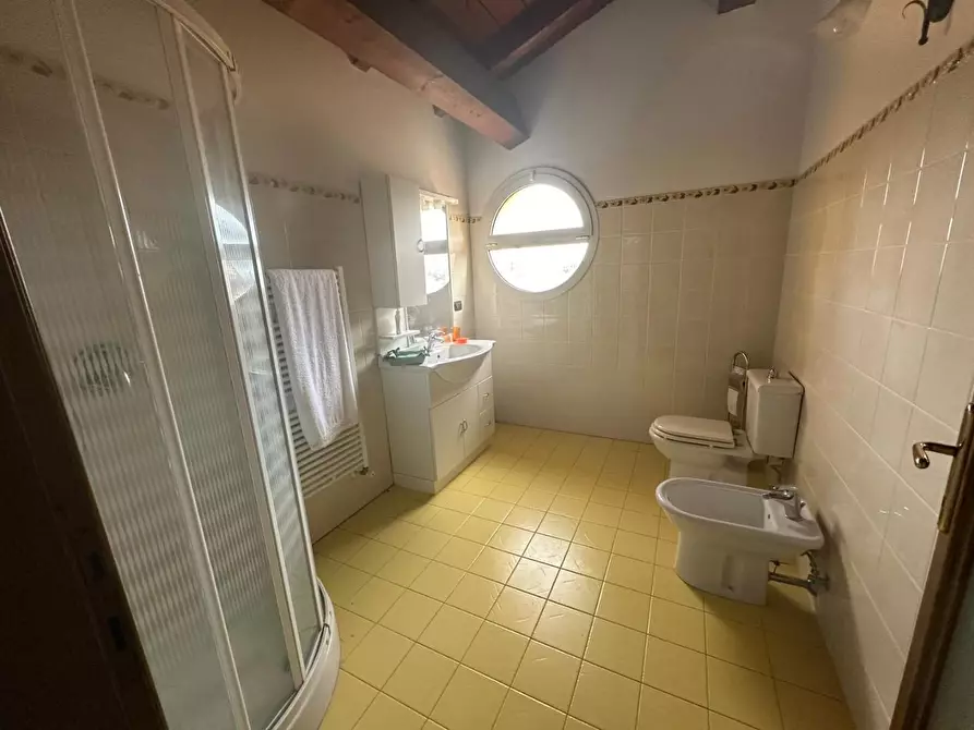 Immagine 36 di Casa semindipendente in vendita  a Castelnuovo Magra