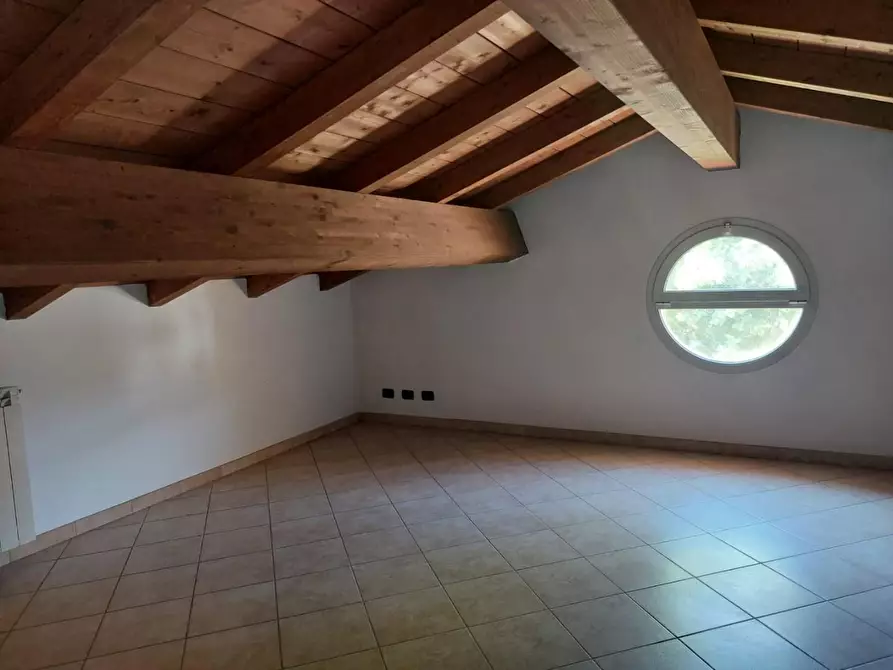 Immagine 14 di Casa semindipendente in vendita  a Castelnuovo Magra