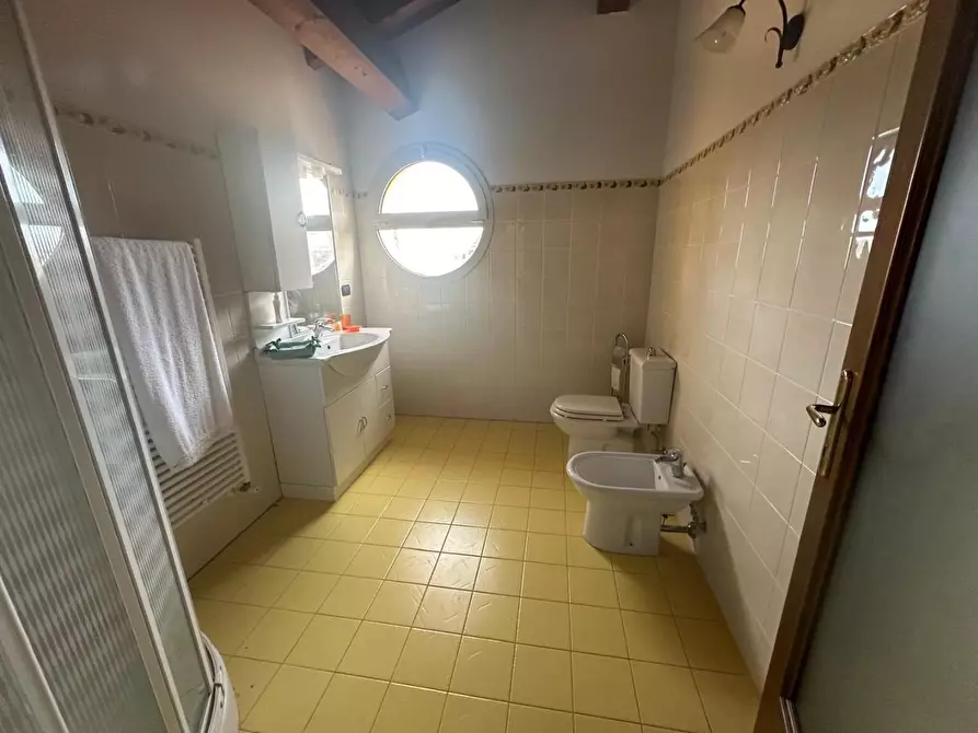 Immagine 37 di Casa semindipendente in vendita  a Castelnuovo Magra