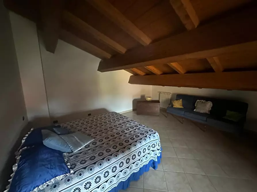 Immagine 34 di Casa semindipendente in vendita  a Castelnuovo Magra