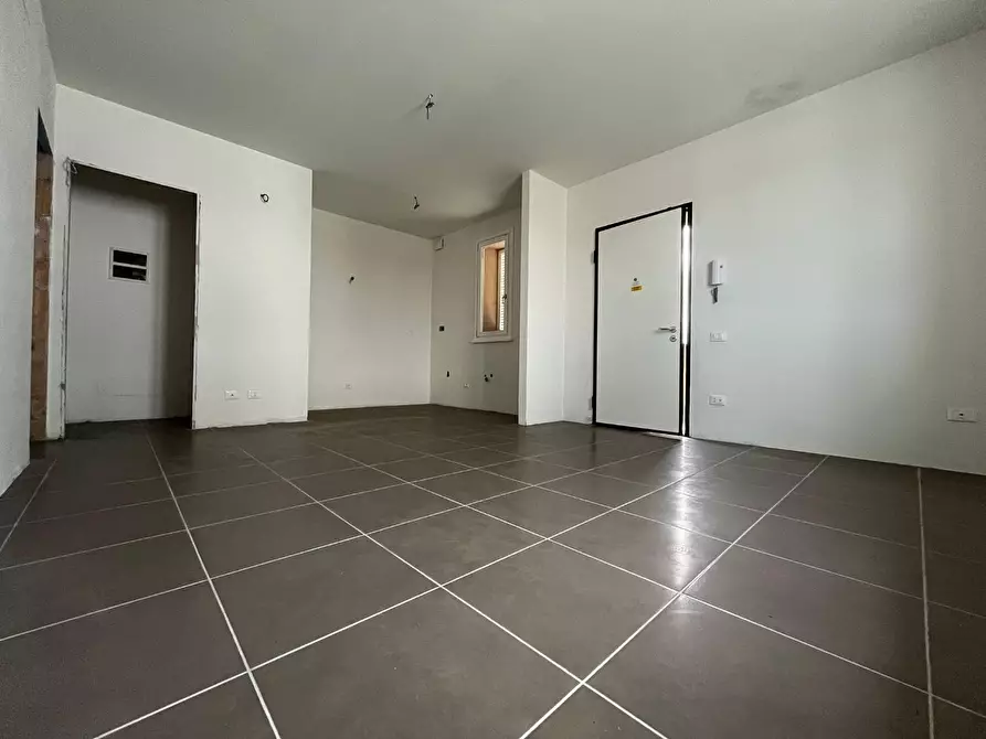 Immagine 9 di Appartamento in vendita  a Pontedera