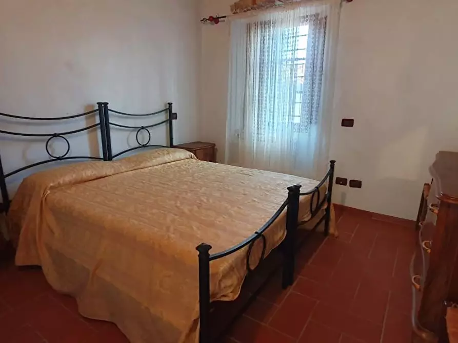 Immagine 20 di Villa in vendita  a Pescia