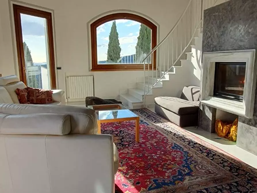 Immagine 54 di Villa in vendita  a Pescia