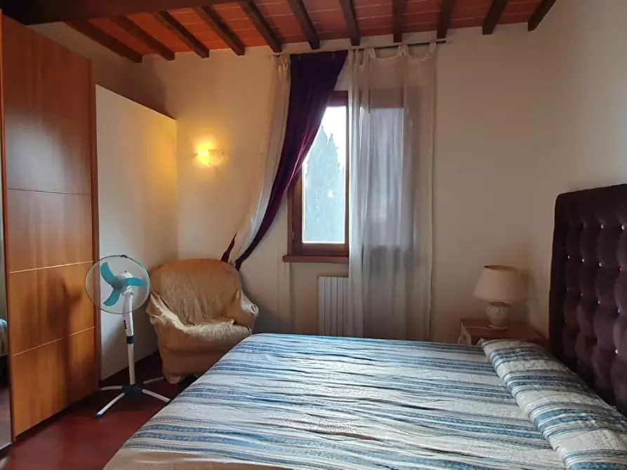 Immagine 43 di Villa in vendita  a Pescia