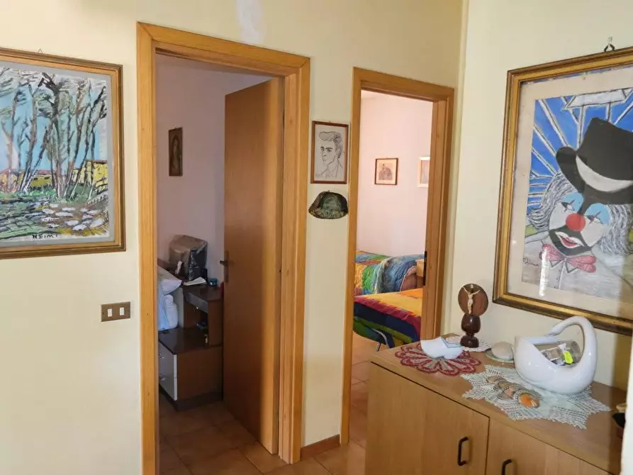 Immagine 13 di Casa indipendente in vendita  a Lucca