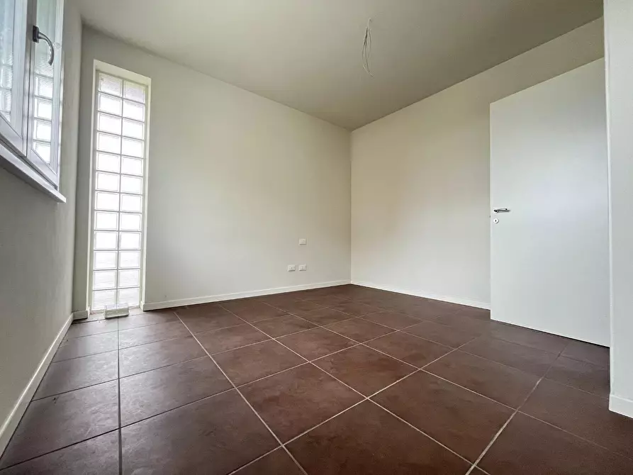 Immagine 15 di Appartamento in vendita  a Pontedera