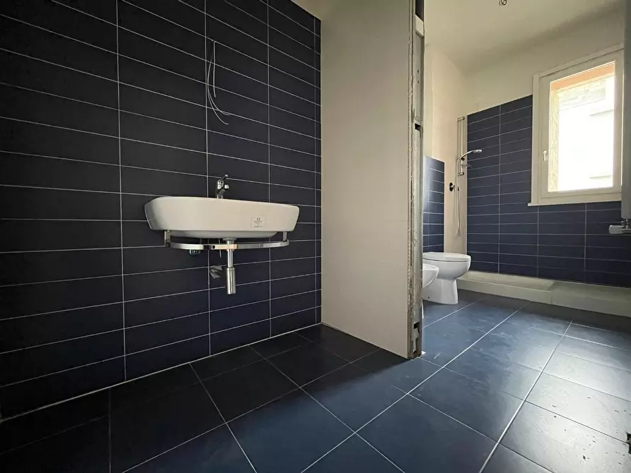 Immagine 9 di Appartamento in vendita  a Pontedera