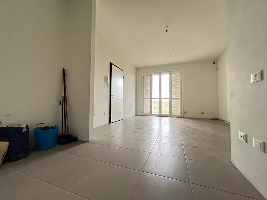 Immagine 2 di Appartamento in vendita  a Pontedera