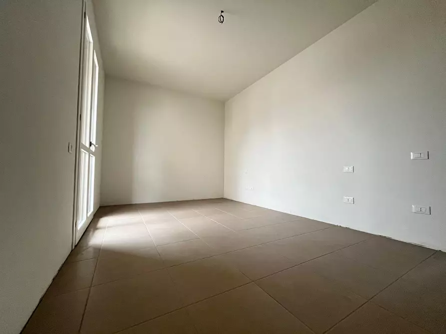 Immagine 12 di Appartamento in vendita  a Pontedera