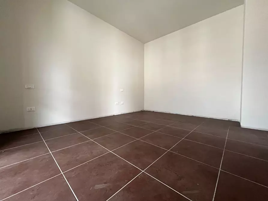 Immagine 11 di Mansarda in vendita  a Pontedera