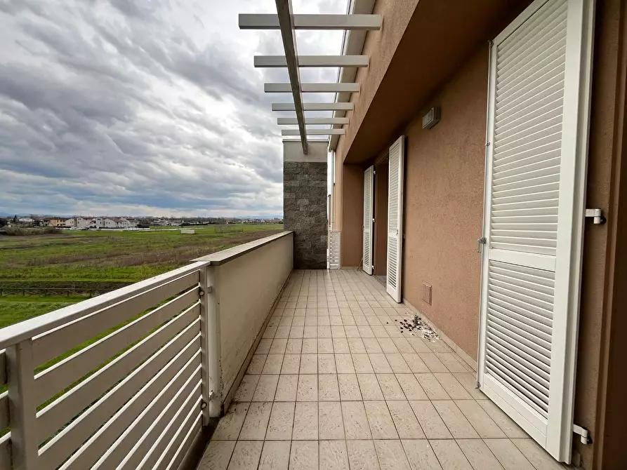 Immagine 4 di Mansarda in vendita  a Pontedera