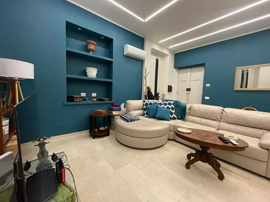 Immagine 17 di Appartamento in vendita  a Lucca