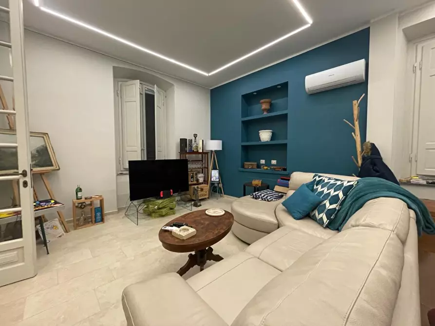 Immagine 21 di Appartamento in vendita  a Lucca