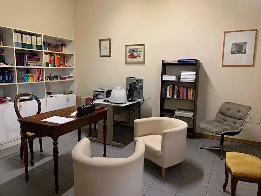 Immagine 2 di Appartamento in vendita  a Empoli
