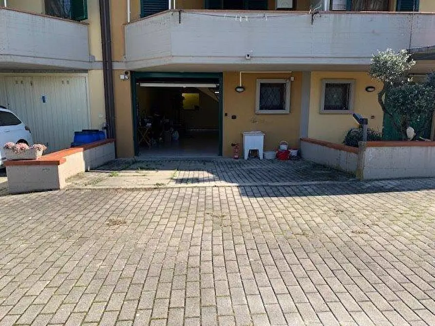 Immagine 13 di Terratetto in vendita  a Cerreto Guidi