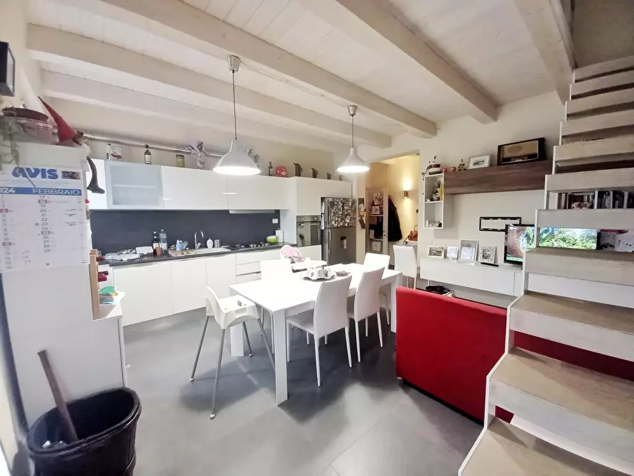 Immagine 6 di Appartamento in vendita  a Castelfiorentino