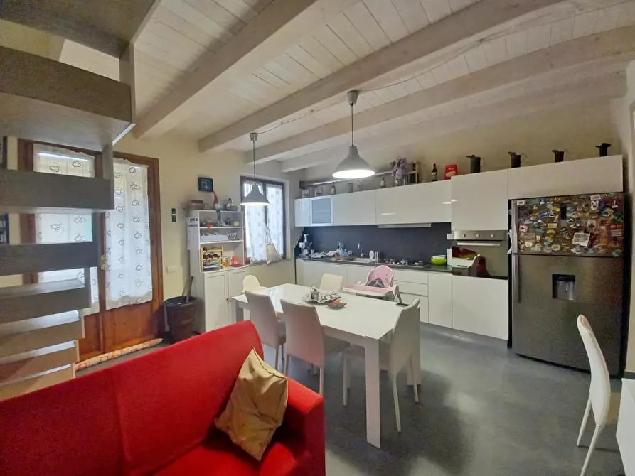 Immagine 2 di Appartamento in vendita  a Castelfiorentino