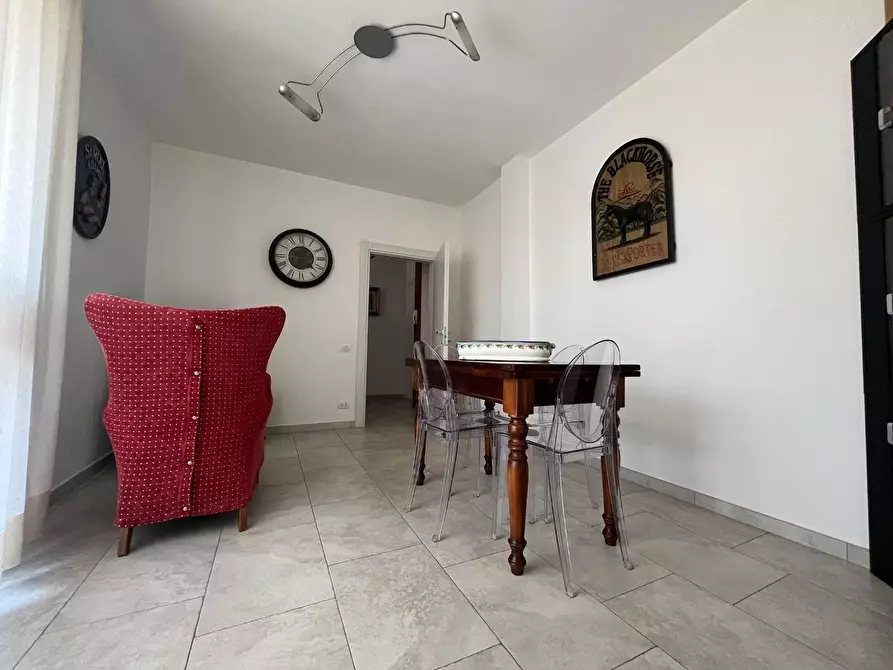 Immagine 12 di Mansarda in vendita  a Pontedera