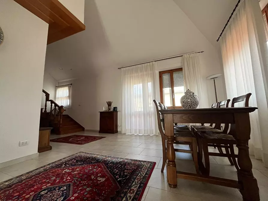 Immagine 6 di Mansarda in vendita  a Pontedera