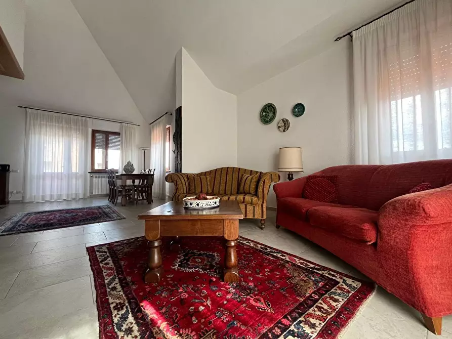 Immagine 4 di Mansarda in vendita  a Pontedera