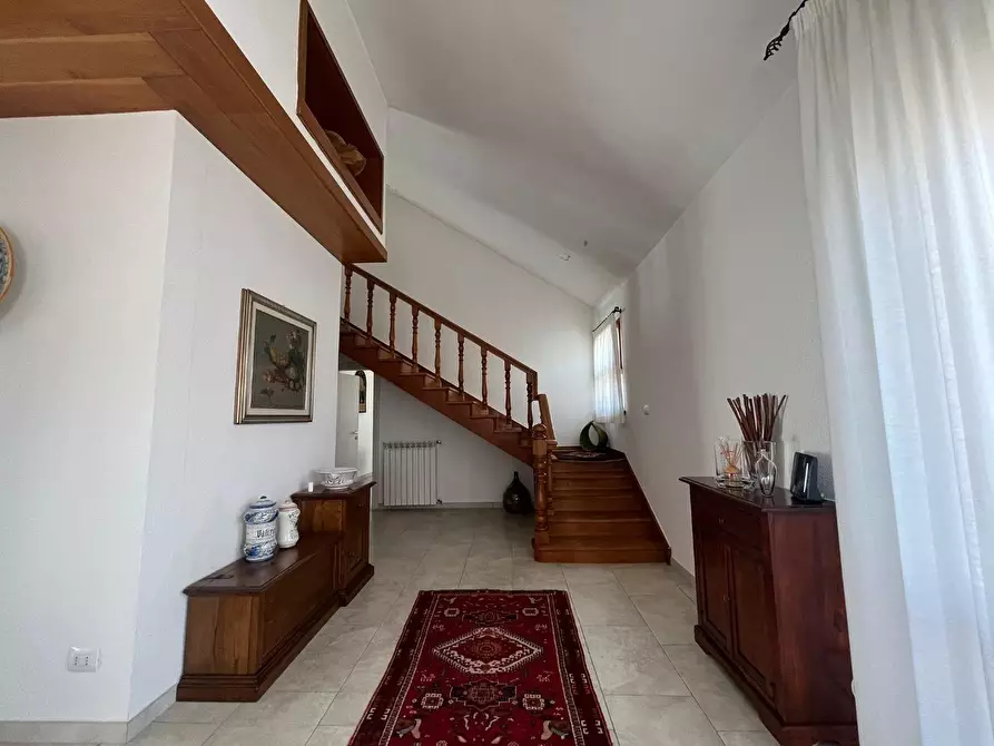 Immagine 21 di Mansarda in vendita  a Pontedera