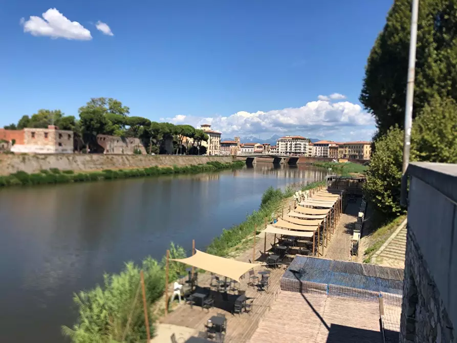 Immagine 14 di Appartamento in vendita  a Pisa