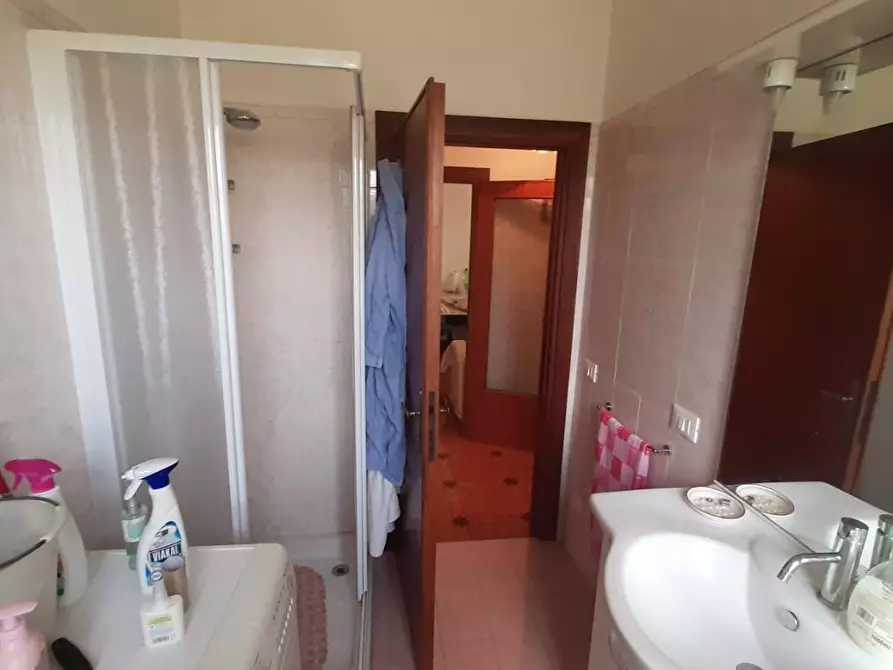 Immagine 20 di Appartamento in vendita  a Rosignano Marittimo