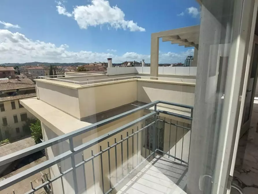 Immagine 1 di Mansarda in affitto  a Empoli