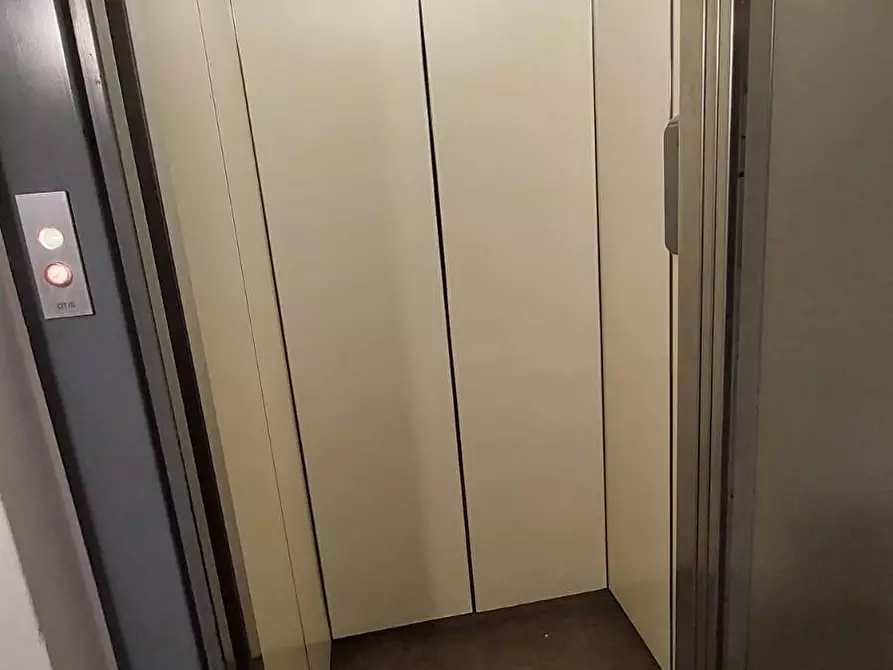 Immagine 35 di Mansarda in affitto  a Empoli