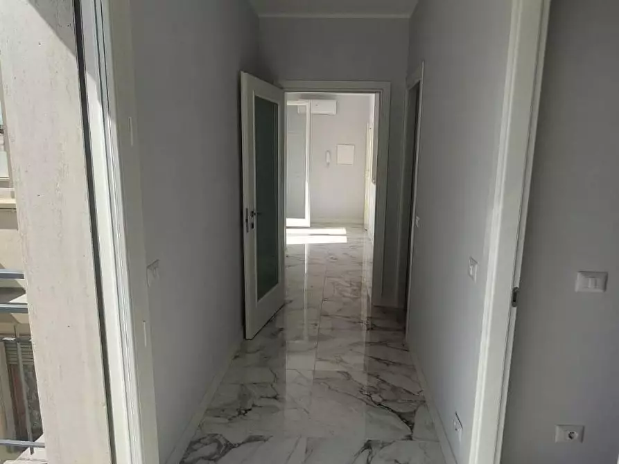 Immagine 17 di Mansarda in affitto  a Empoli