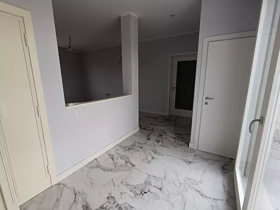 Immagine 31 di Mansarda in affitto  a Empoli