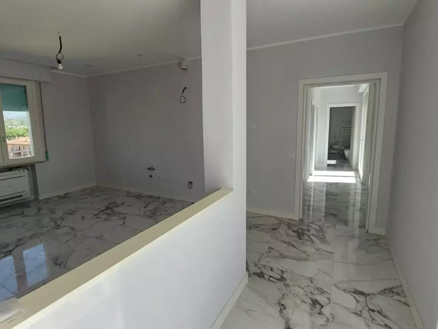 Immagine 30 di Mansarda in affitto  a Empoli