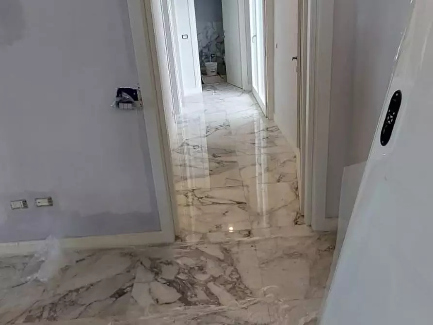 Immagine 14 di Mansarda in affitto  a Empoli