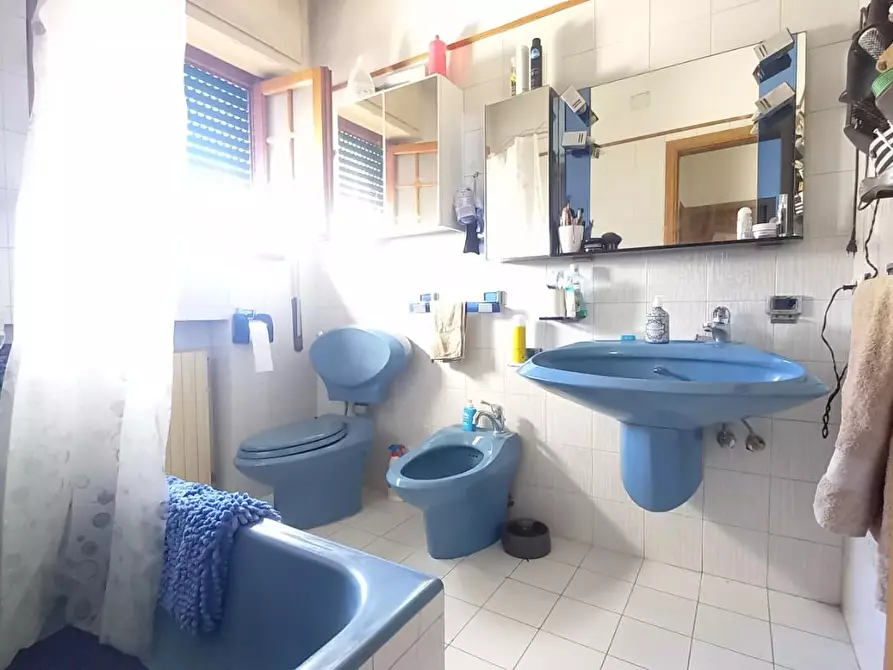 Immagine 31 di Casa indipendente in vendita  a Camaiore