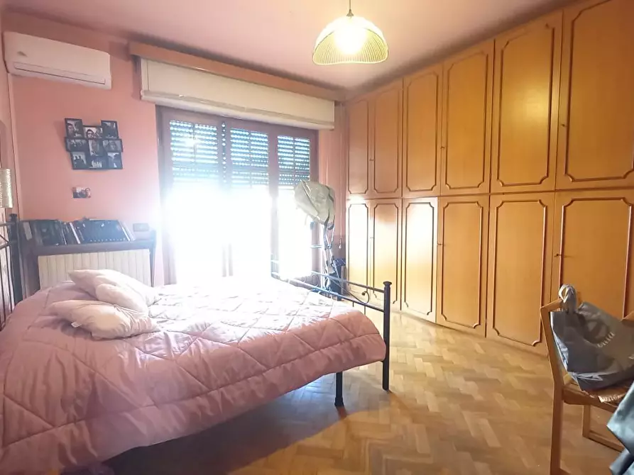 Immagine 24 di Casa indipendente in vendita  a Camaiore