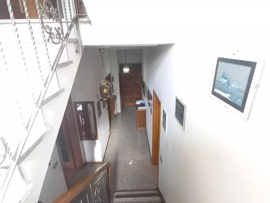 Immagine 37 di Casa indipendente in vendita  a Camaiore